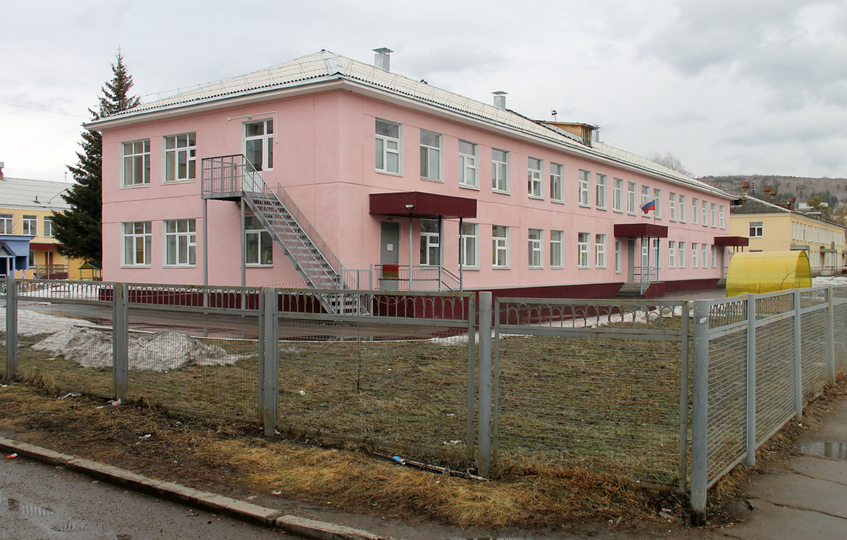 Железногорск, Октябрьская улица, 44