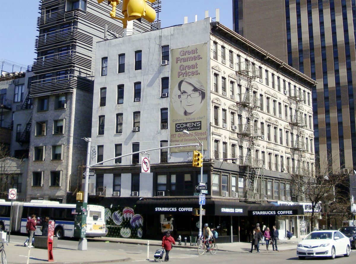 Нью-Йорк, Delancey Street, 80