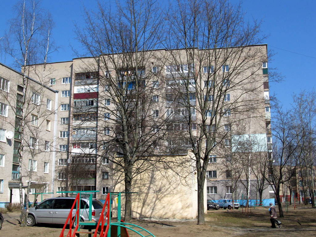 Борисов, Бульвар Комарова, 30