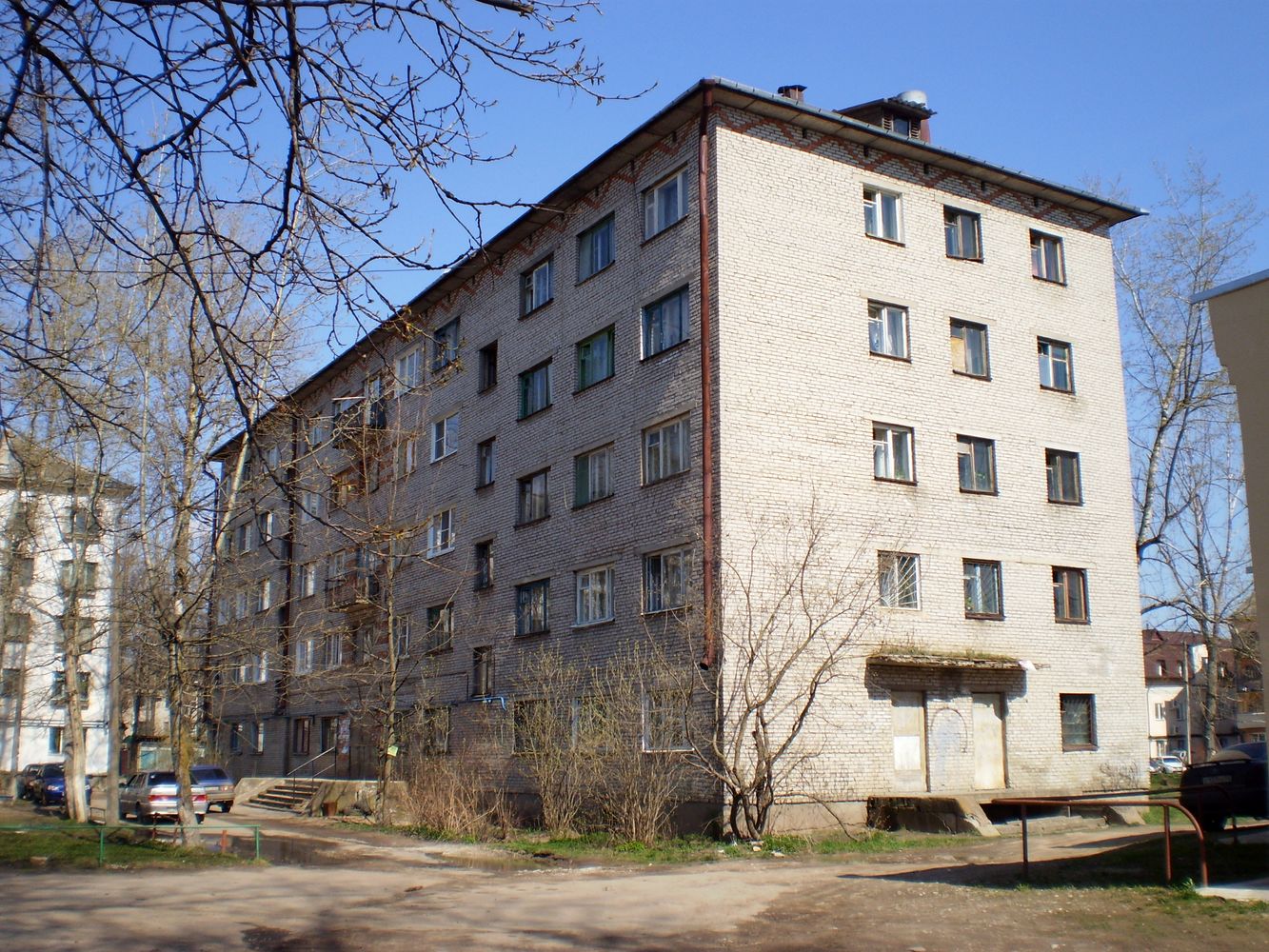 Великий Новгород, Воскресенский бульвар, 11