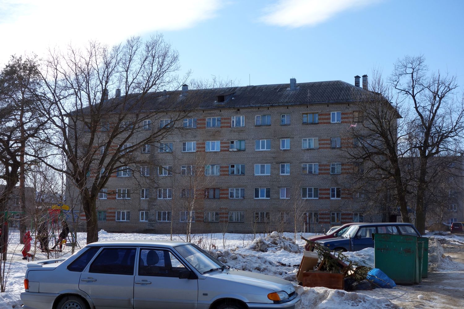 Великий Новгород, Дачная улица, 8