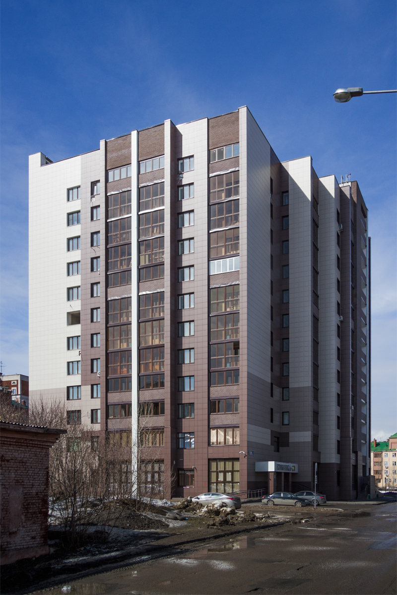 Казань, Улица Павлюхина, 37