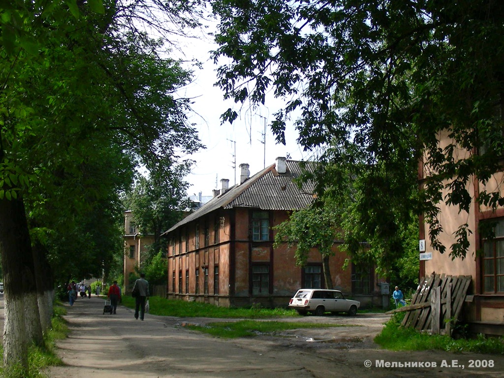 Ivanovo, Ленинградская улица, 10
