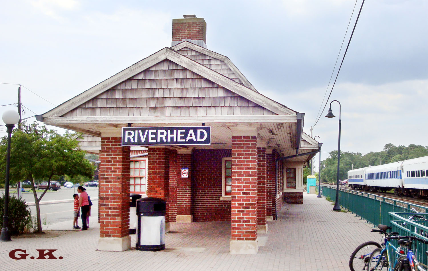 Риверхед, Railroad Avenue, 130