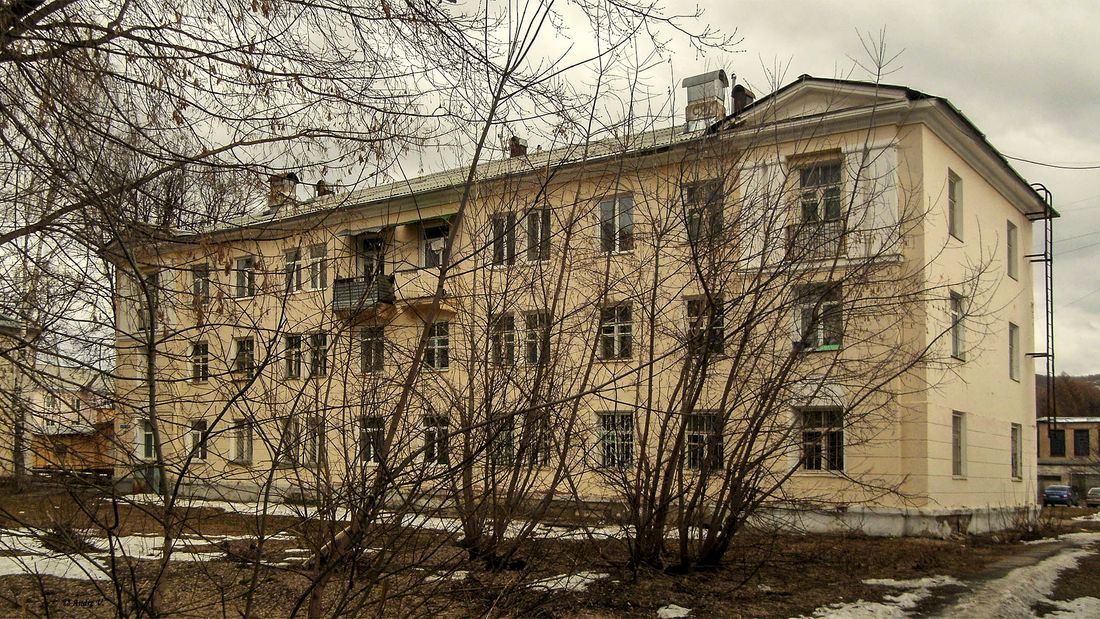 Аша, Улица Толстого, 11