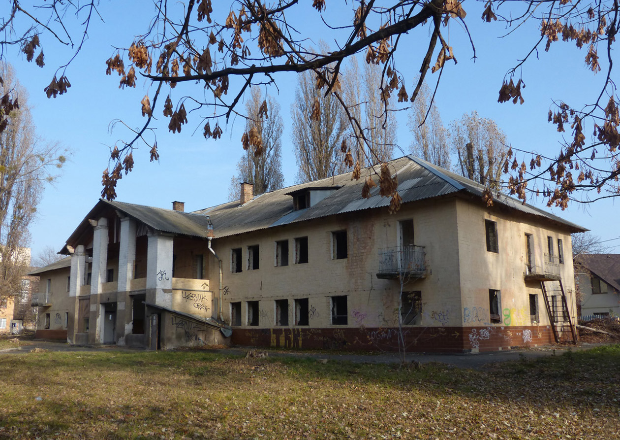 Киев, Отрадный проспект, 73