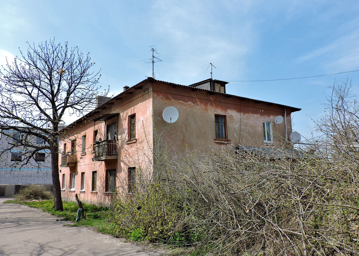 Змиёв, Соборная площадь, 10