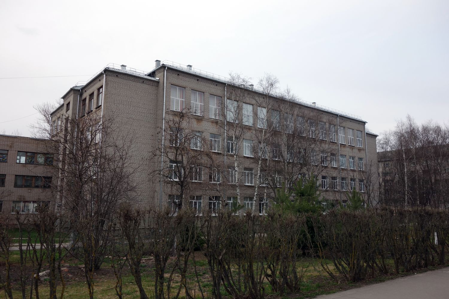Великий Новгород, Новолучанская улица, 17