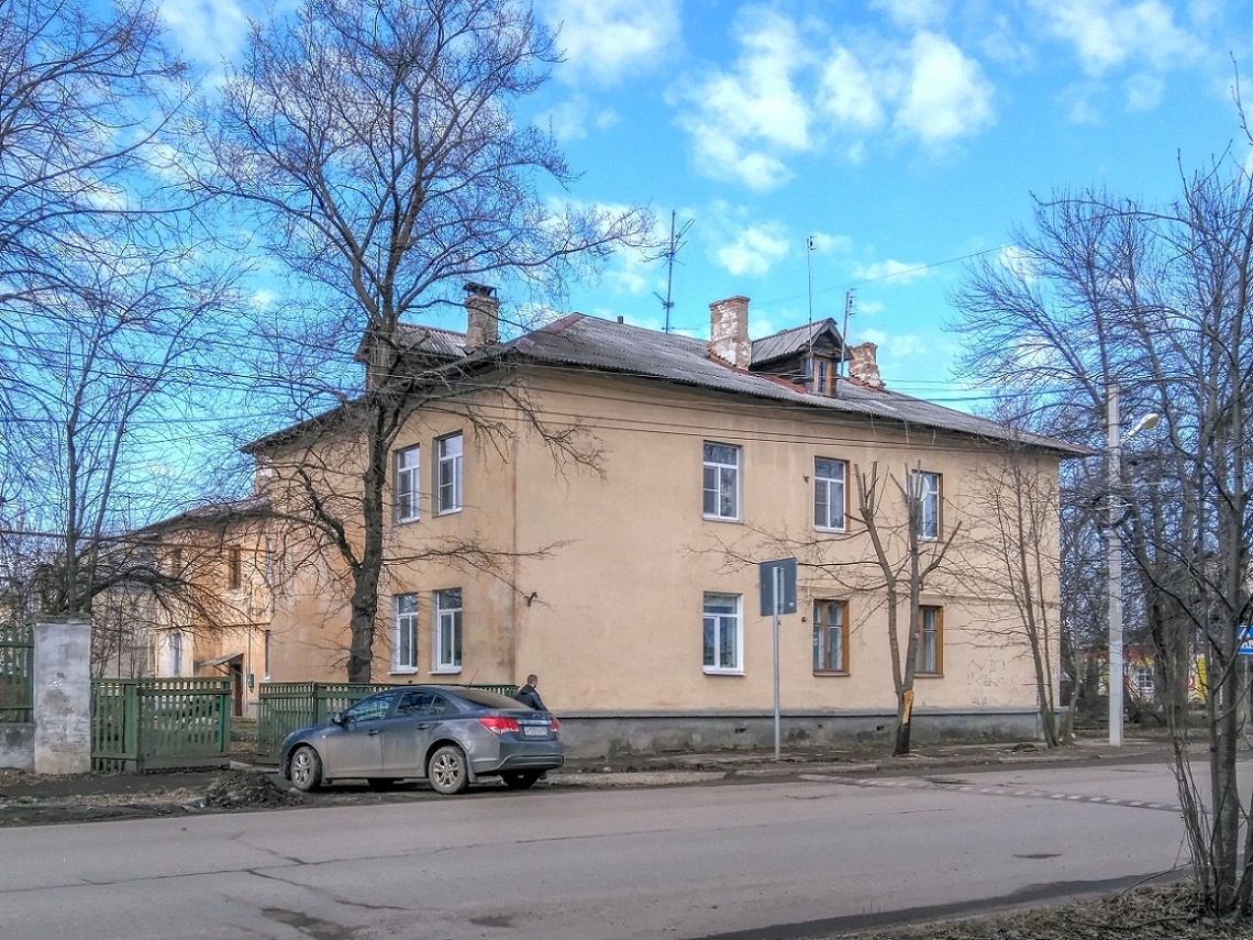Rostov, Улица Луначарского, 37