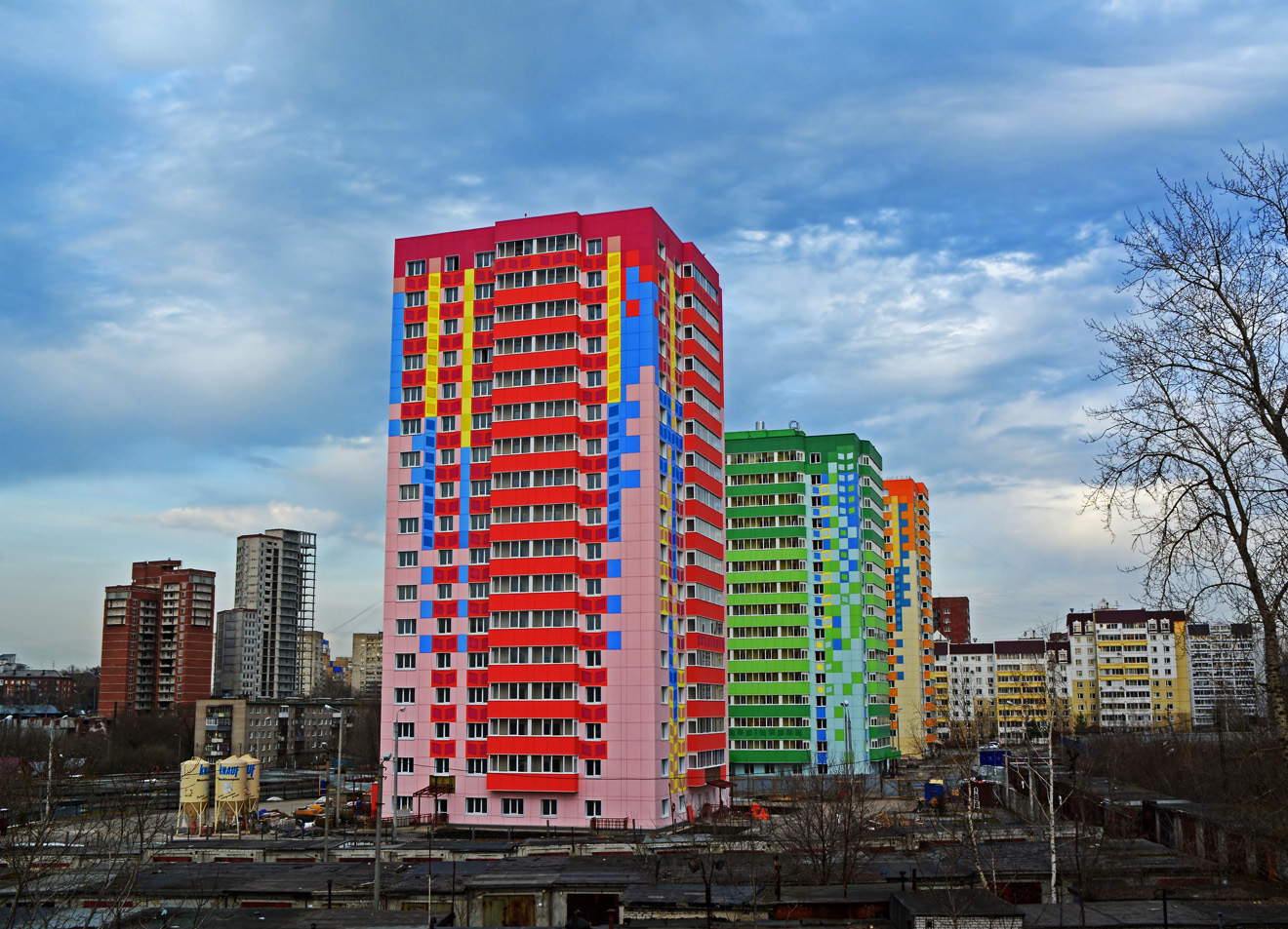 Пермь, Кронштадтская улица, 35; Кронштадтская улица, 37; Кронштадтская улица, 51; Кронштадтская улица, 53; Екатерининская улица, 175