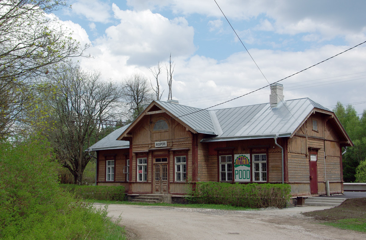 Рийзипере, Jaama tee, 5