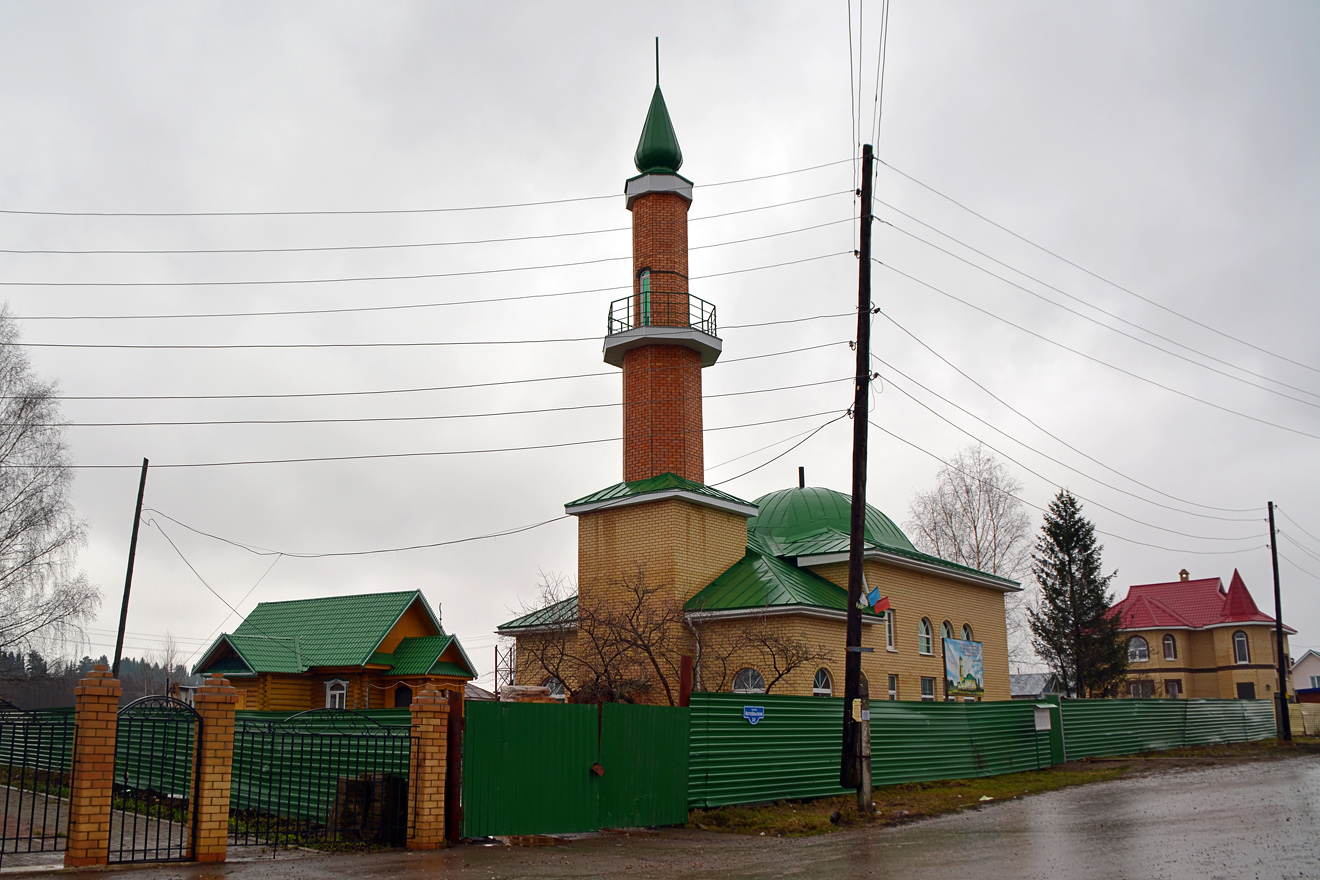 Пермский район, прочие н.п., с. Башкултаево, Октябрьская улица, 32; с. Башкултаево, Октябрьская улица, 40