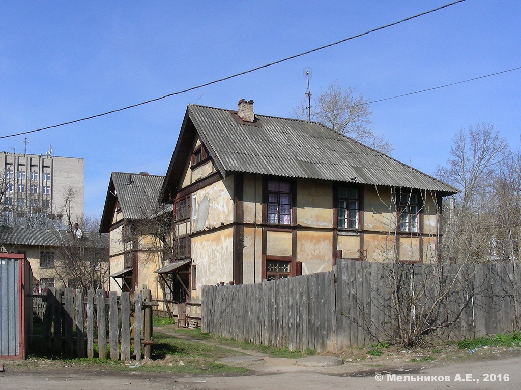 Иваново, Строительная улица, 1 / Калужская улица, 6
