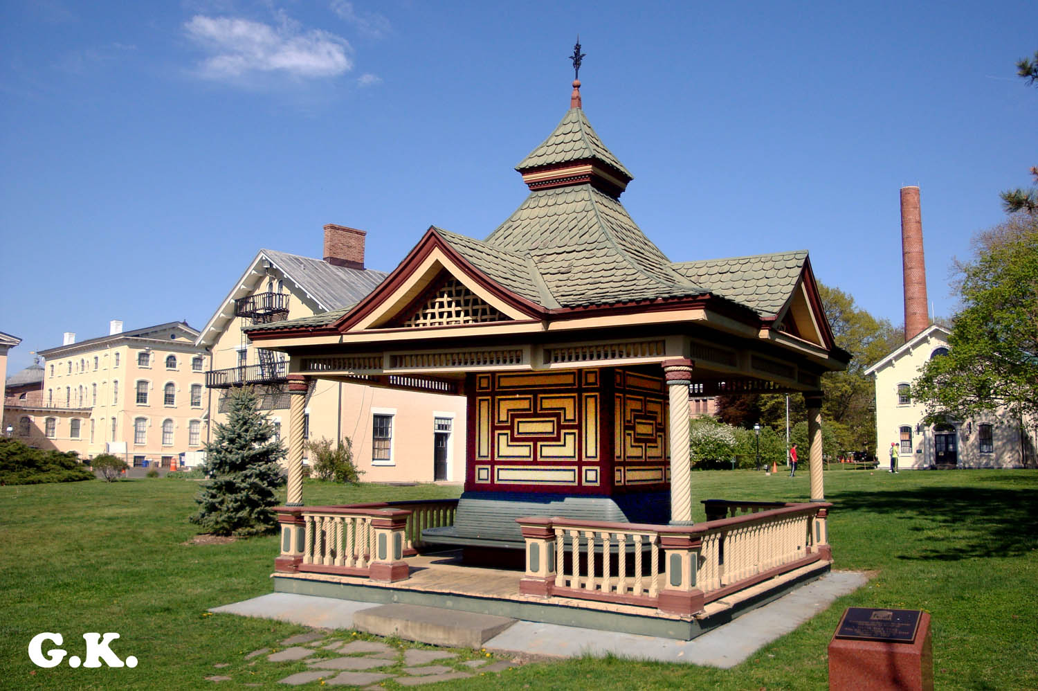 Нью-Йорк, Richmond Terrace, 1000