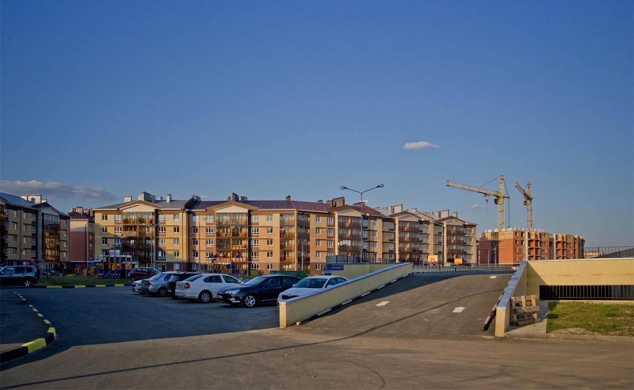 Казань, Старо-Аракчинская 2-я улица, 41Д; Улица Гумера Баширова, 1