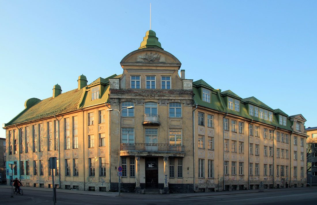 Таллин, Uus-Sadama, 14