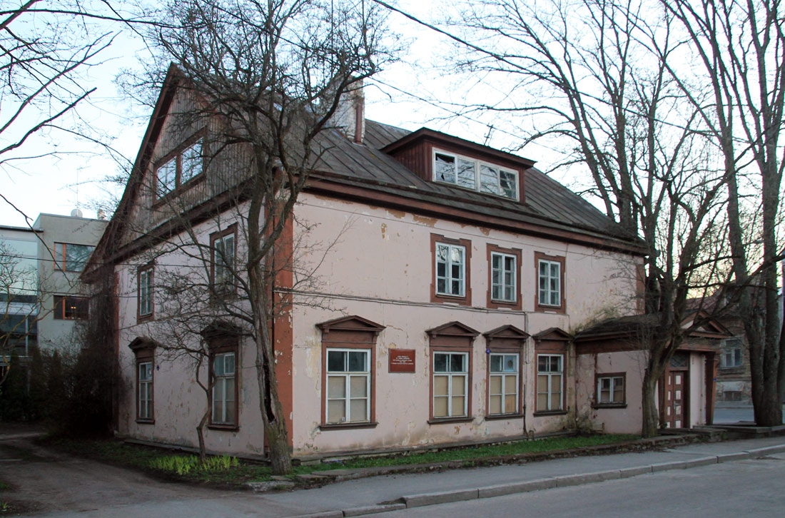 Таллин, Lydia Koidula, 32