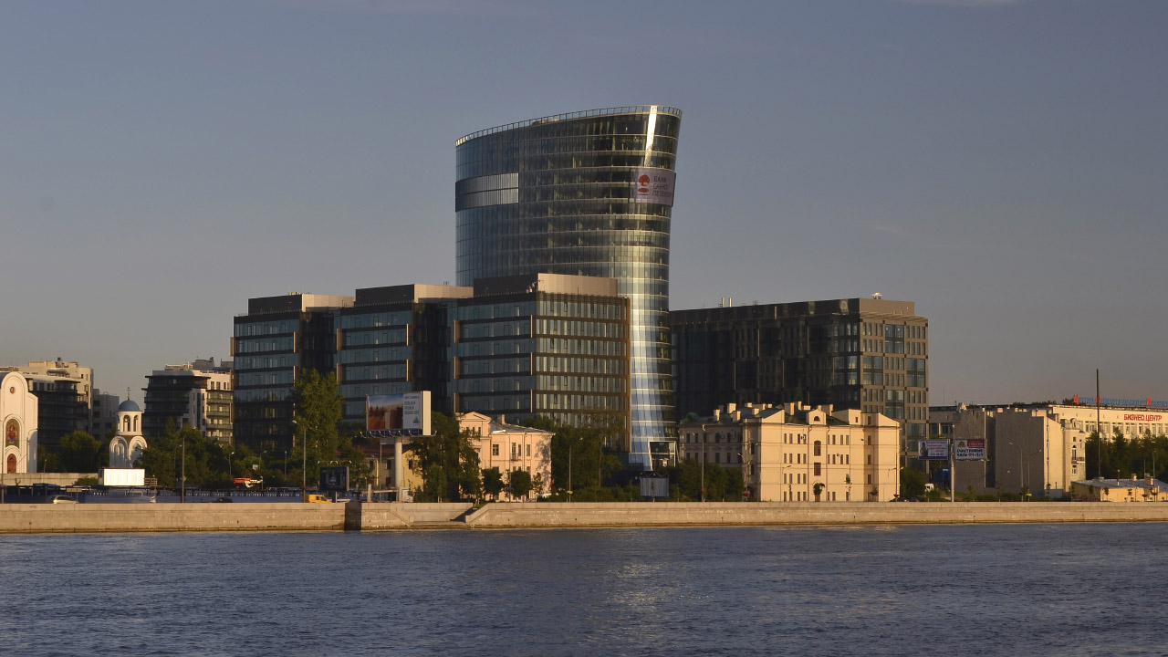 Санкт-Петербург, Малоохтинский проспект, 64Б