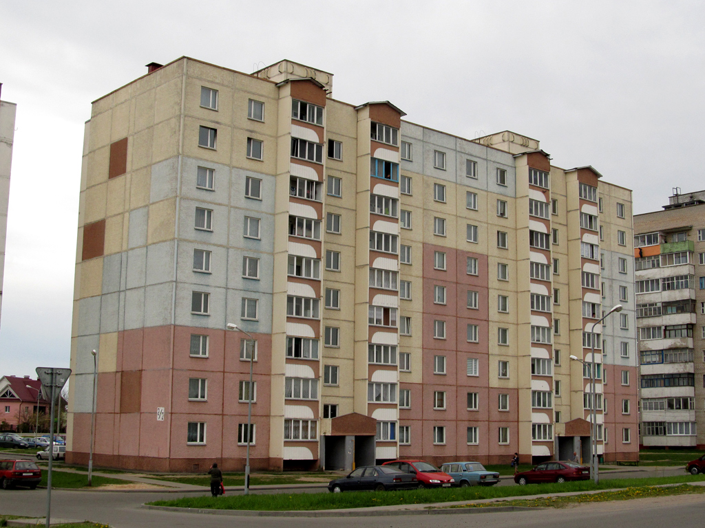 Слуцк, Солигорская улица, 2 корп. 2