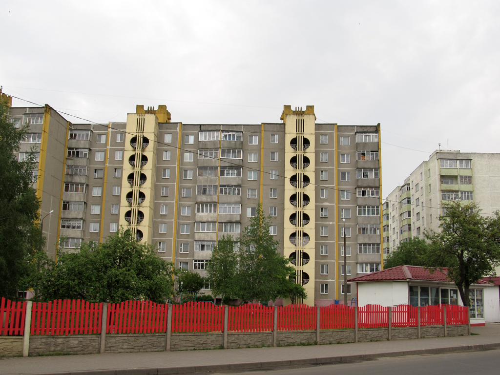 Слуцк, Улица 14 Партизан, 8