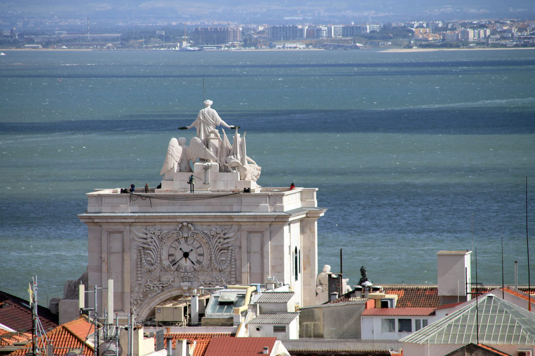 Лиссабон, Praça do Comércio, 3