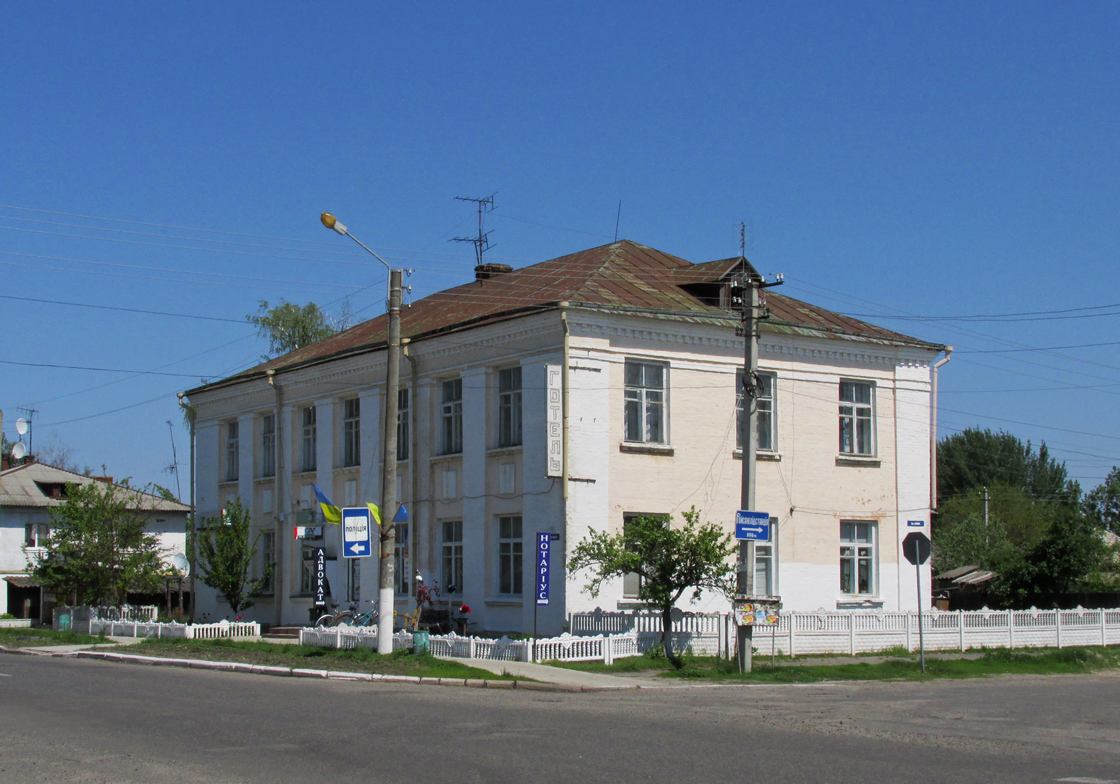 Котельва, Улица Полтавский шлях, 214