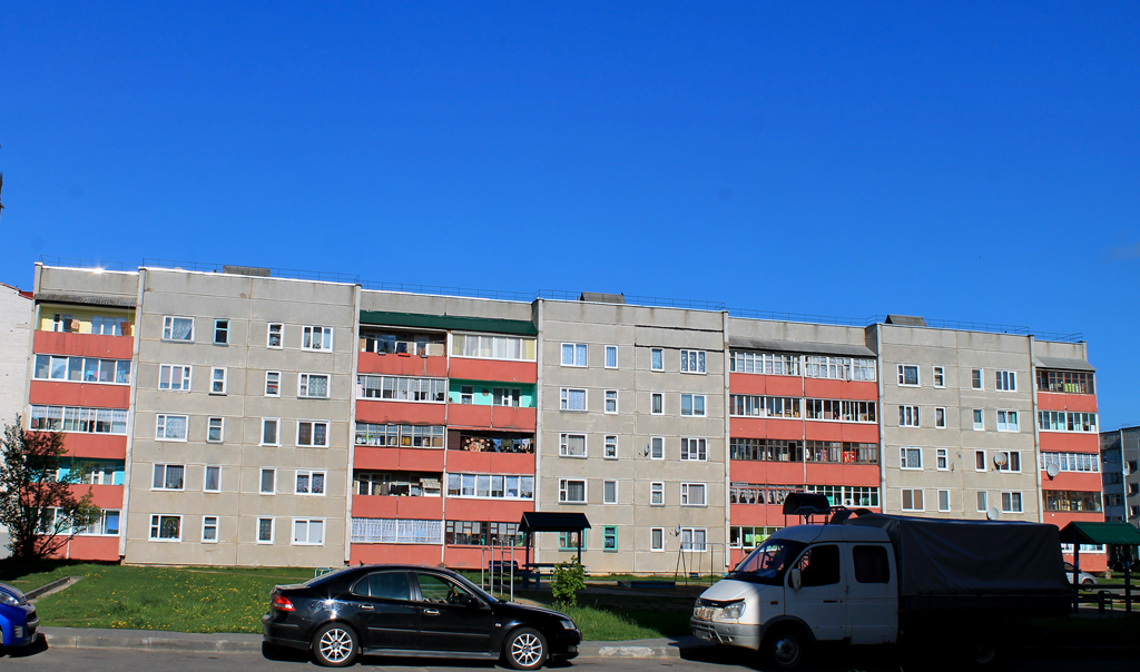 Островец, Улица Володарского, 49