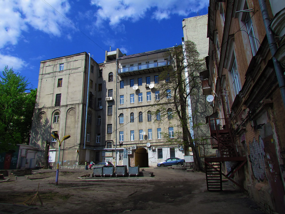 Харьков, Сумская улица, 17 / Рымарская улица, 22
