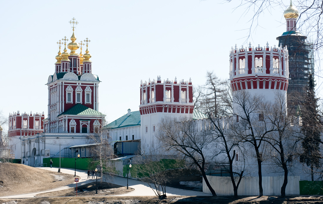 Москва, Новодевичий проезд, 1 стр. 32; Новодевичий проезд, 1 стр. 1; Новодевичий проезд, 1 стр. 4