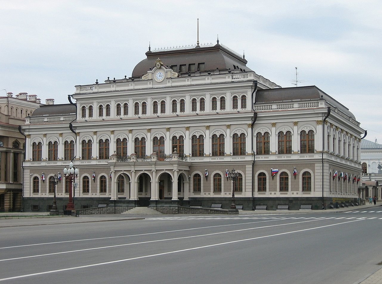 Kazań, Улица Карла Маркса, 33 / Улица Пушкина, 62