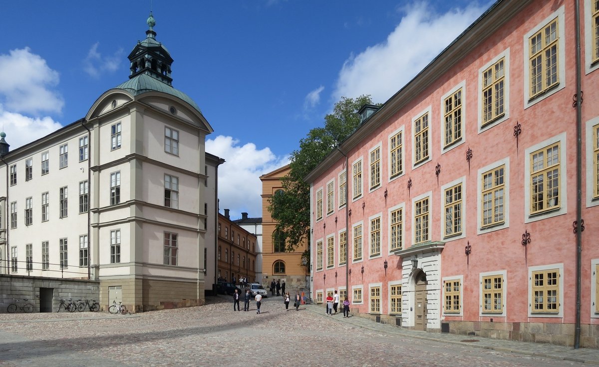 Стокгольм, Birger Jarls torg, 16; Birger Jarls torg, 4