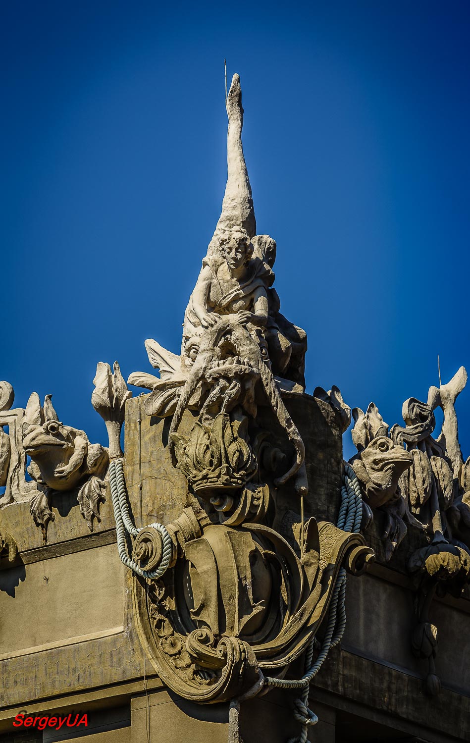 Киев, Банковая улица, 10
