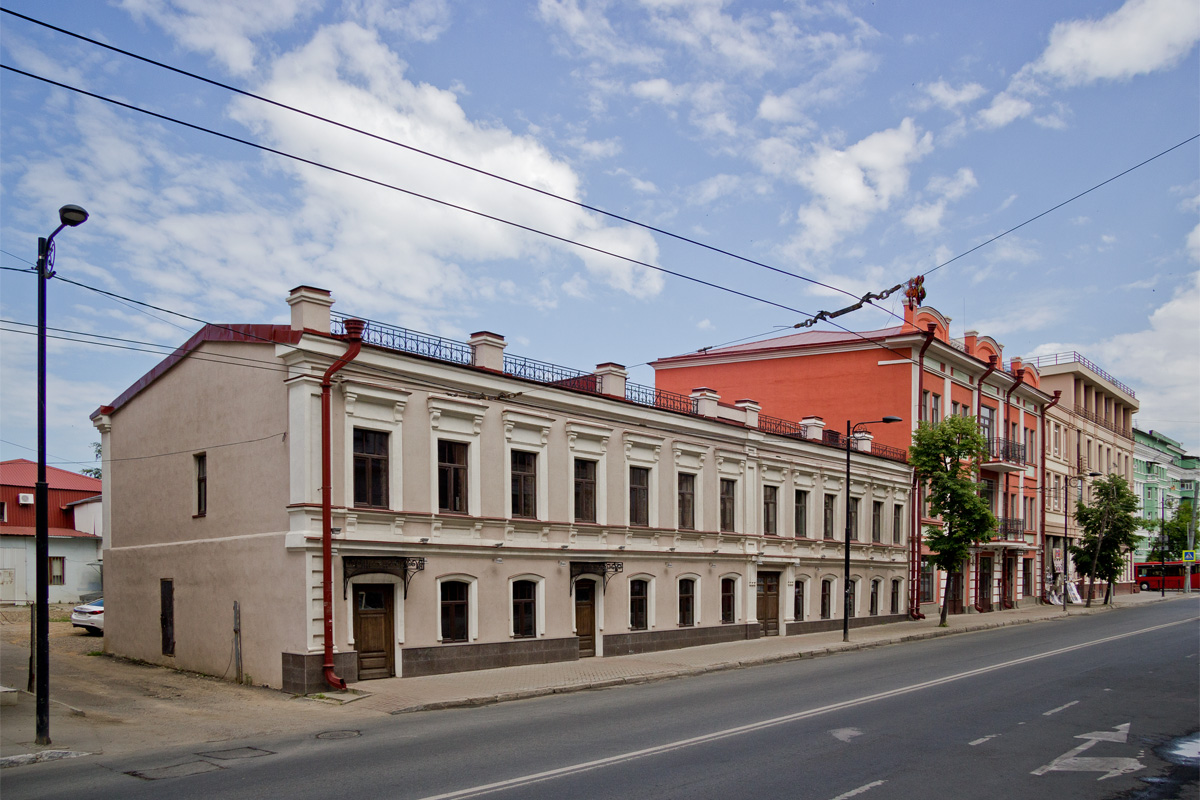 Казань, Улица Чернышевского, 28