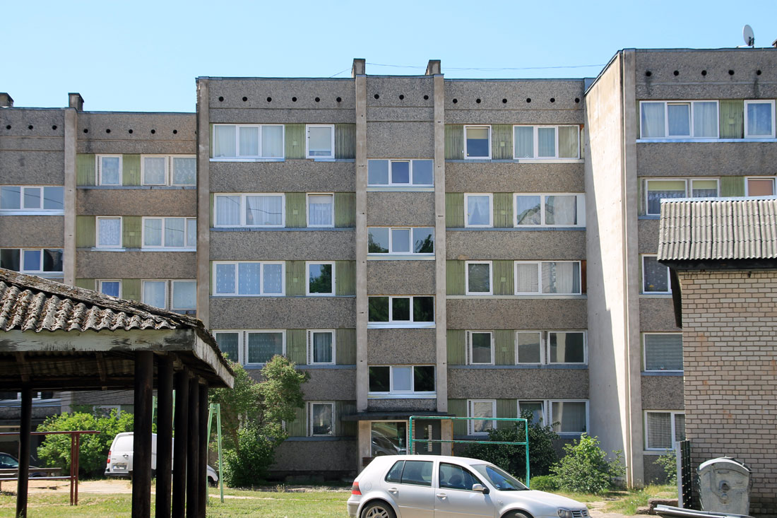 Валка, Ausekļa iela, 2