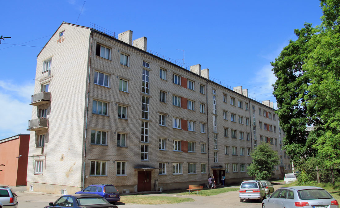 Валка, Ausekļa iela, 6