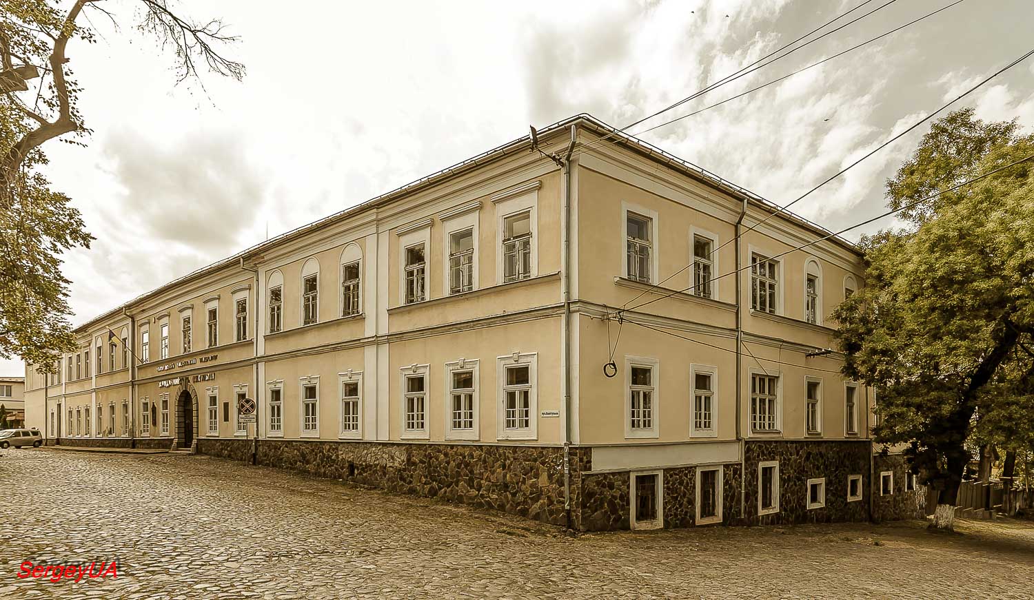 Ужгород, Капитульная Улица, 26