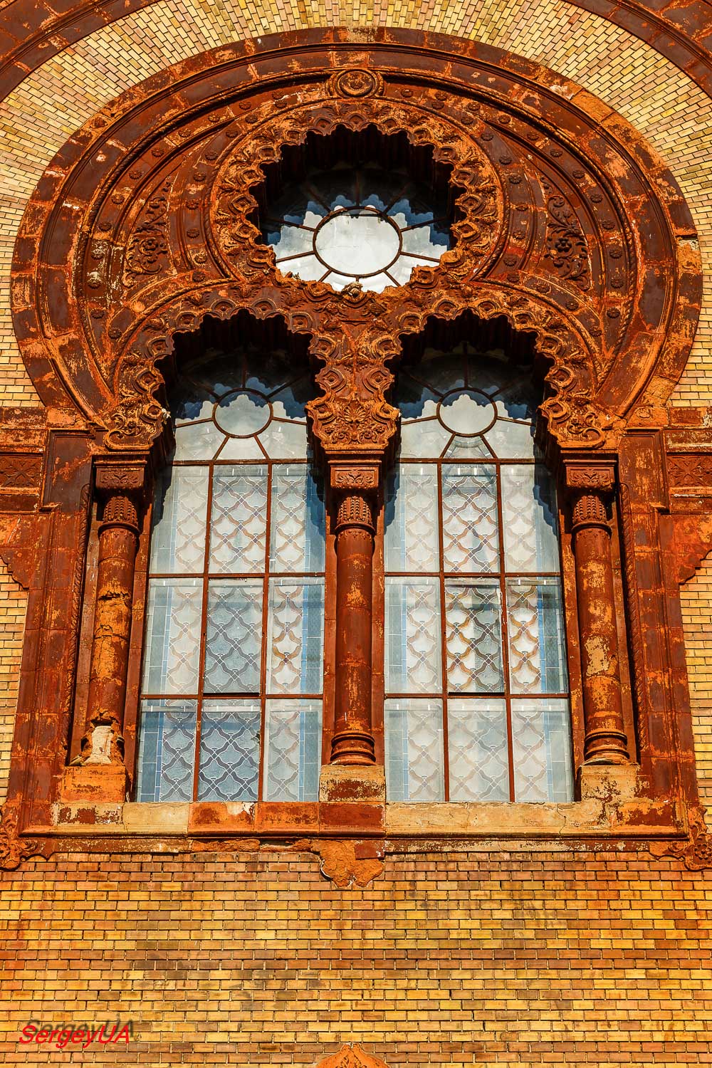 Ужгород, Театральная площадь, 10