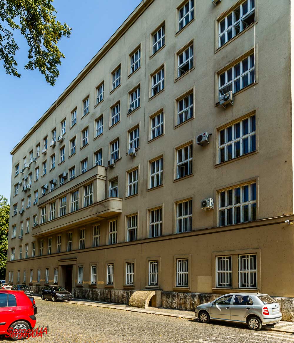 Ужгород, Народная площадь, 4