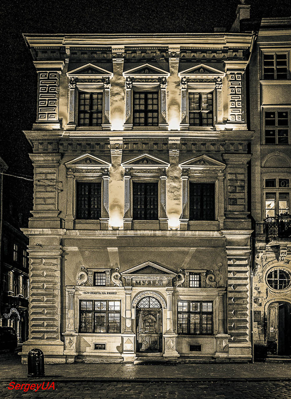 Львов, Площадь Рынок, 2