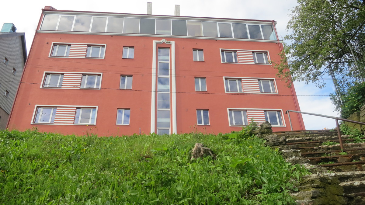 Таллин, Suur-Patarei, 9