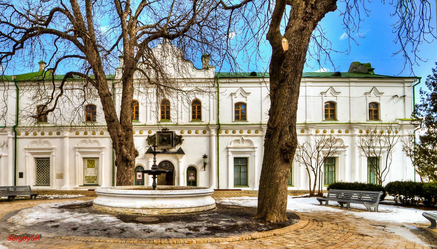 Киев, Лаврская улица, 9 корп. 9
