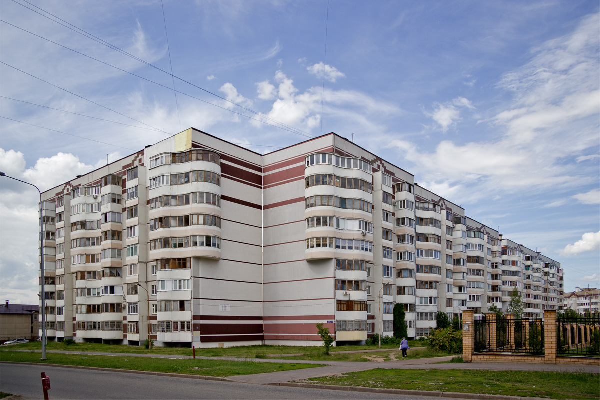 Казань, Улица Джаудата Файзи, 10; Улица Джаудата Файзи, 10А; Улица Джаудата Файзи, 12