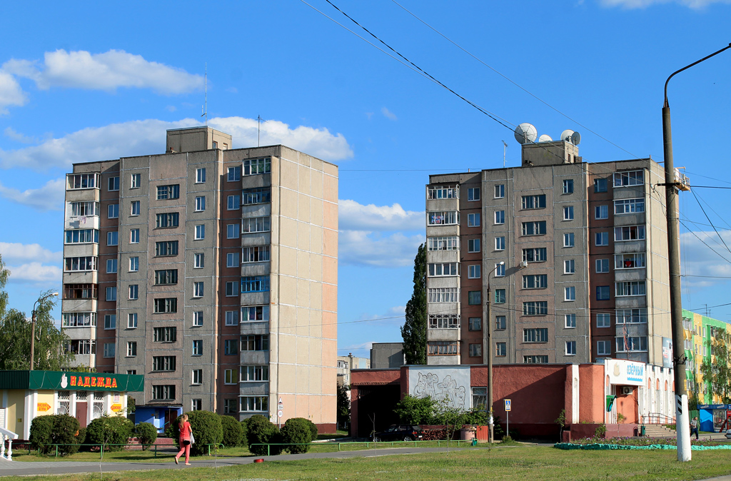 Житковичи, Приозёрная улица, 1