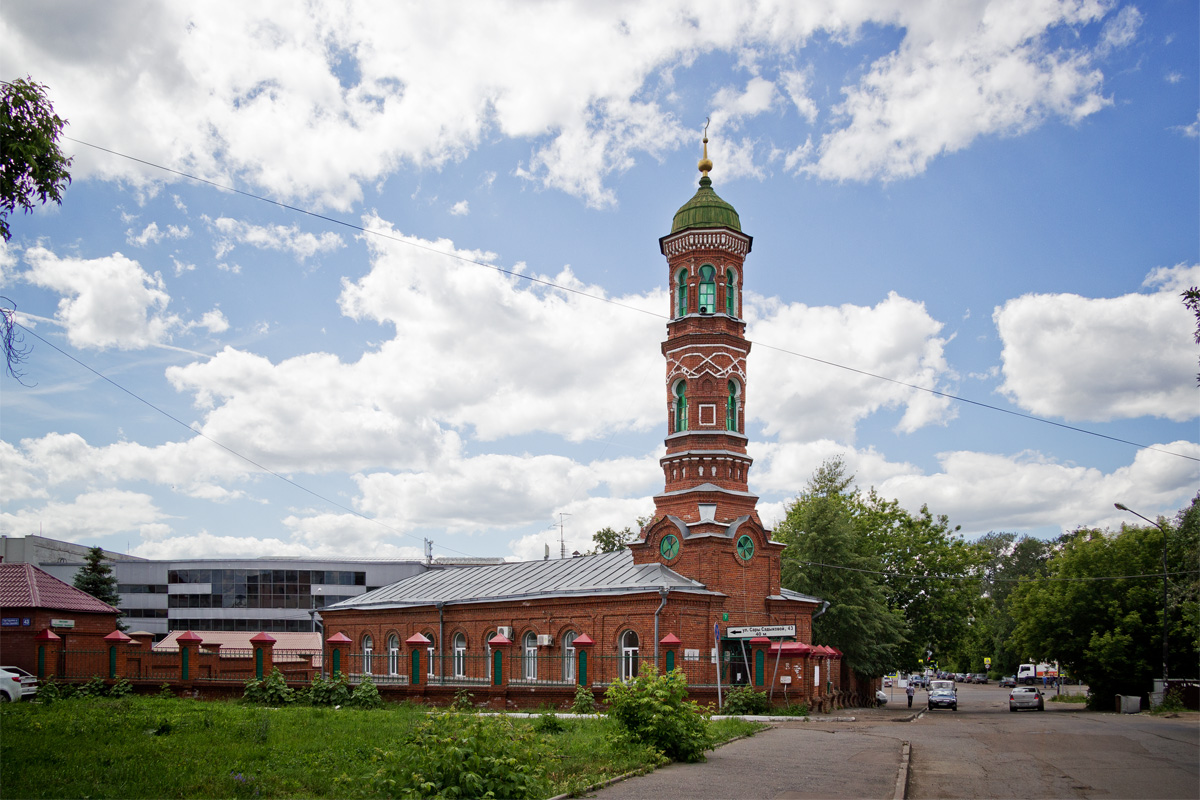Казань, Улица Ахтямова, 7