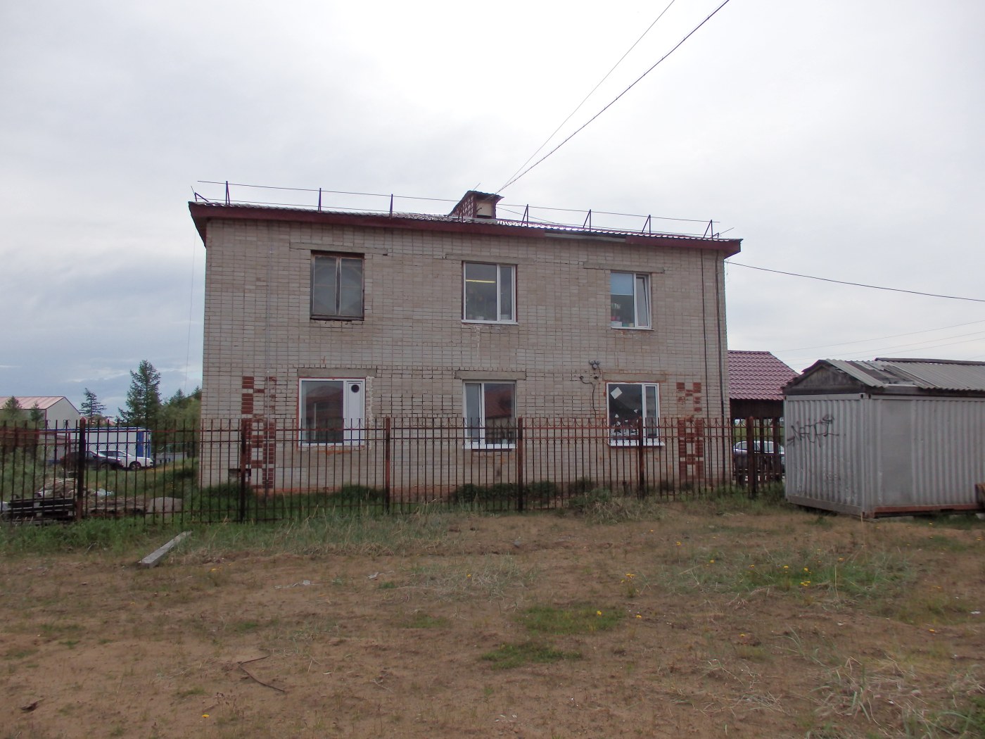 Искателей, Улица Губкина, 13