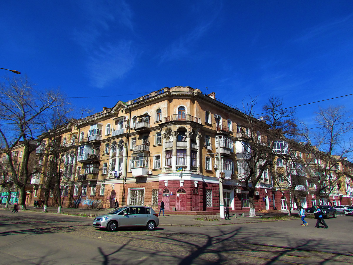 Николаев, Сенная улица, 44