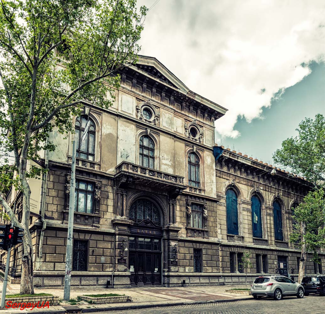 Одесса, Пушкінська вулиця, 10 / грецька вулиця, 18