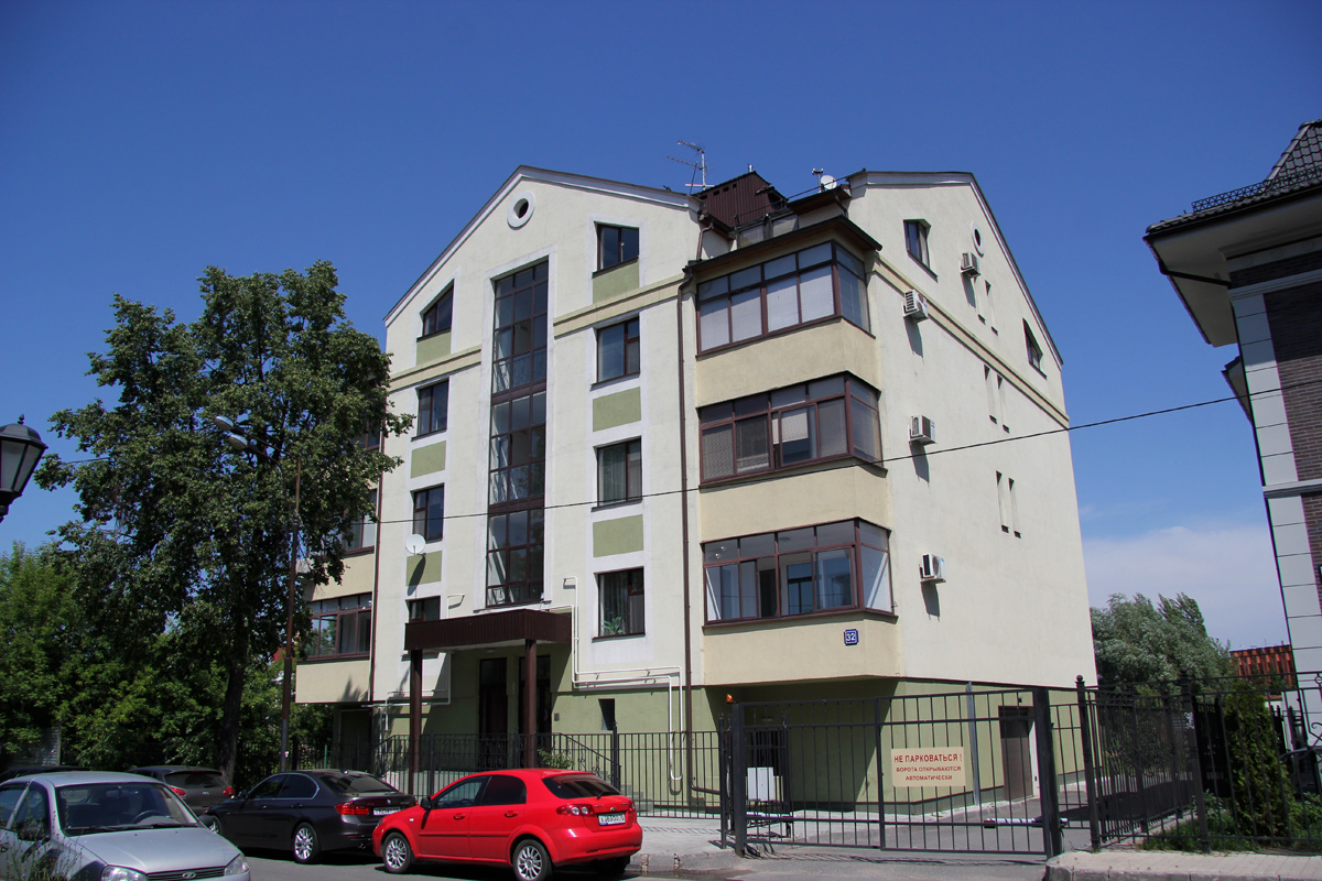 Kaasan, Улица Тельмана, 32