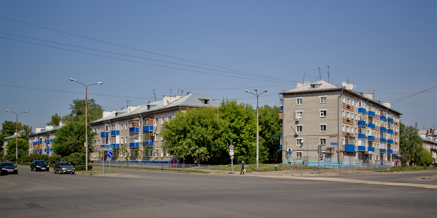 Казань, Улица Короленко, 32; Улица Голубятникова, 1