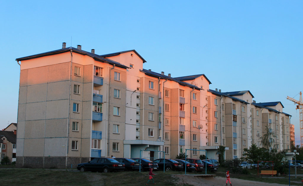 Микашевичи, Улица Строителей, 2